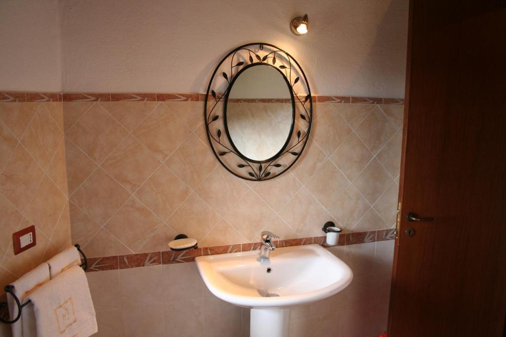 קמרוטה Country House B&B Antica Dimora Del Sole מראה חיצוני תמונה