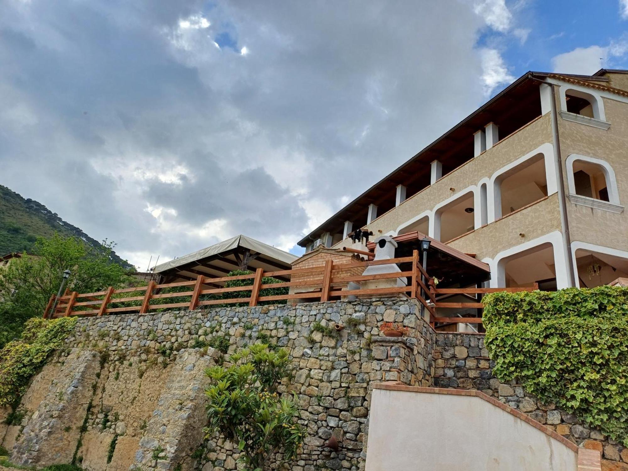 קמרוטה Country House B&B Antica Dimora Del Sole מראה חיצוני תמונה